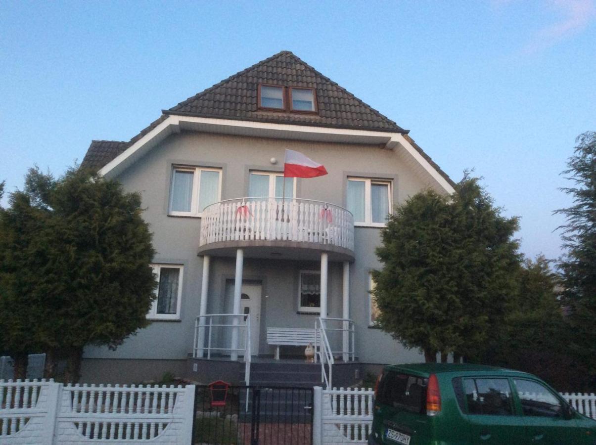 Villa Vivaldi Dziwnówek Esterno foto